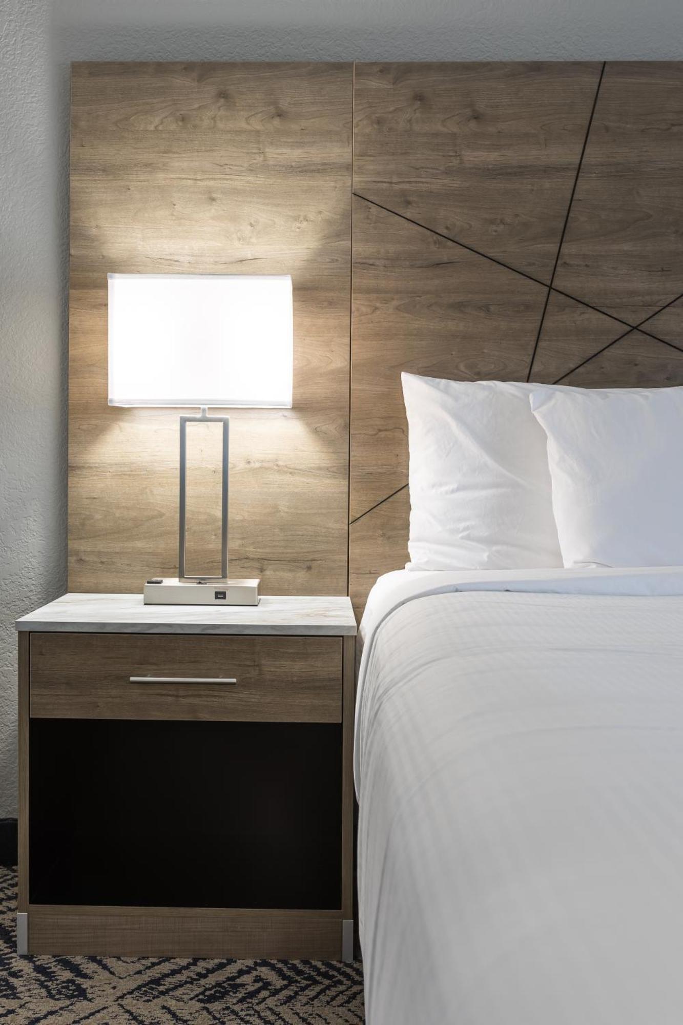 Rodeway Inn & Suites Near Outlet Mall - Asheville Ngoại thất bức ảnh