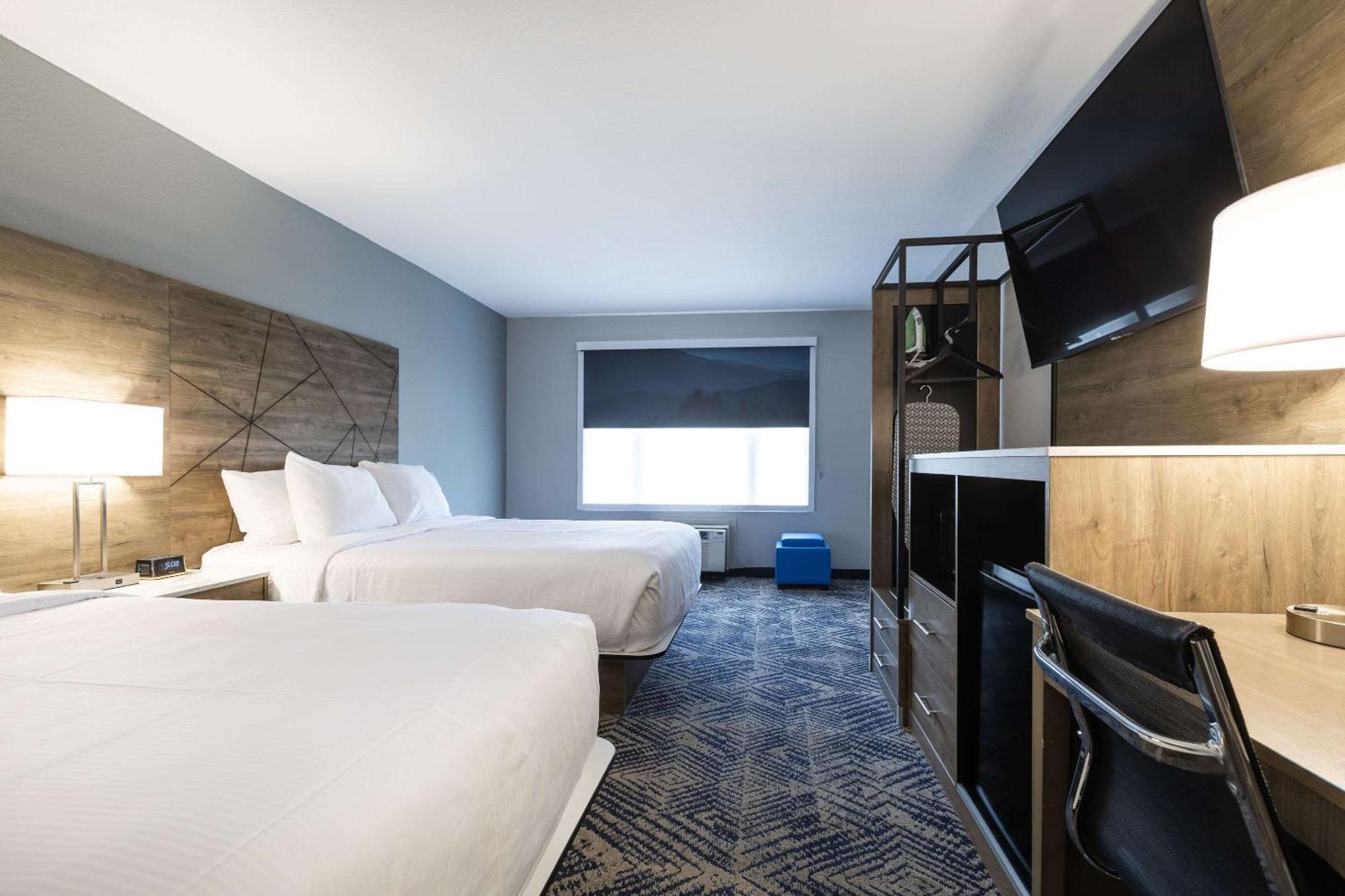 Rodeway Inn & Suites Near Outlet Mall - Asheville Ngoại thất bức ảnh
