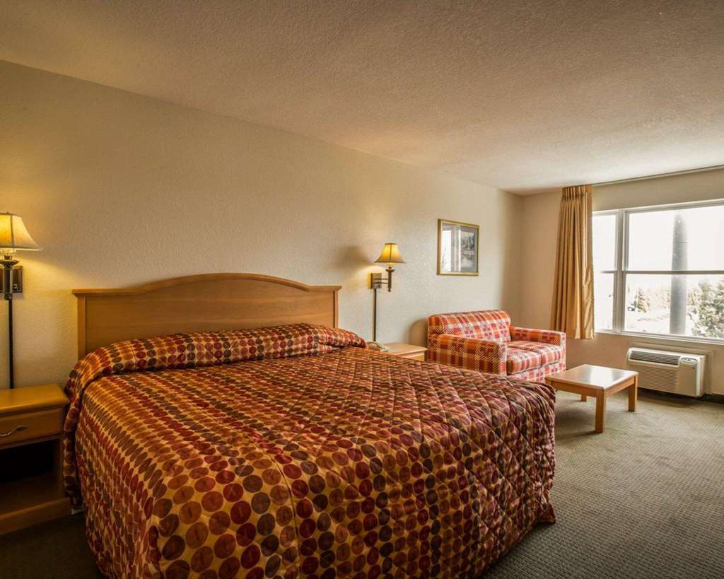 Rodeway Inn & Suites Near Outlet Mall - Asheville Phòng bức ảnh